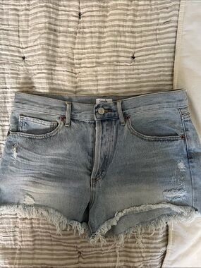 Simple Light Wash Distressed Denim Cutoff Shorts